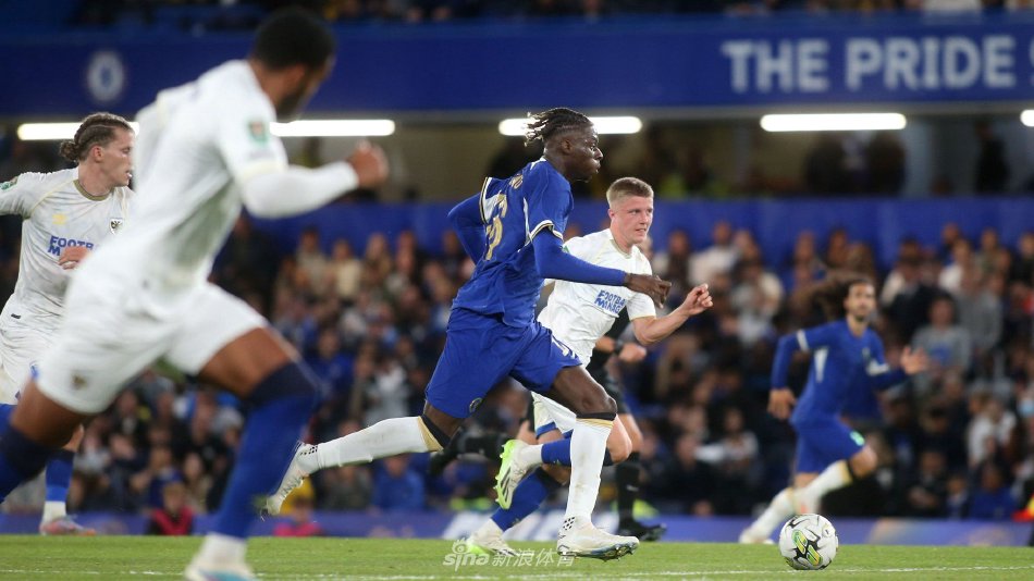 情绪爆发 情绪爆发