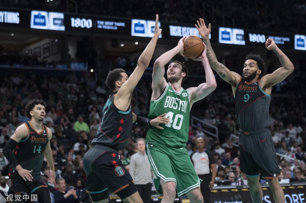 休赛期飞回 休赛期飞回