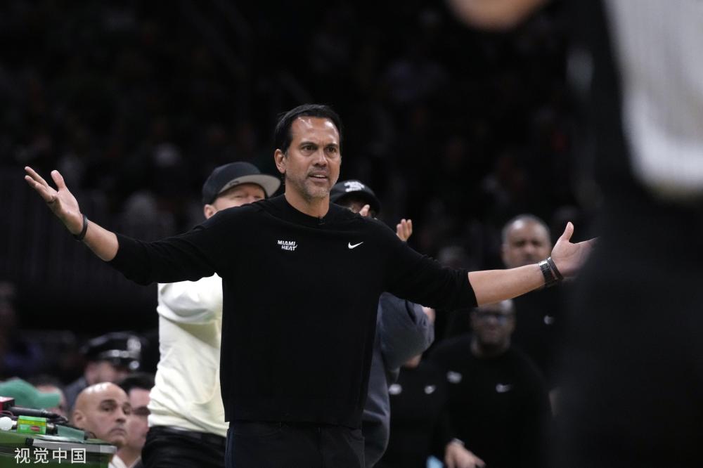 勒斯的执教 勒斯的执教